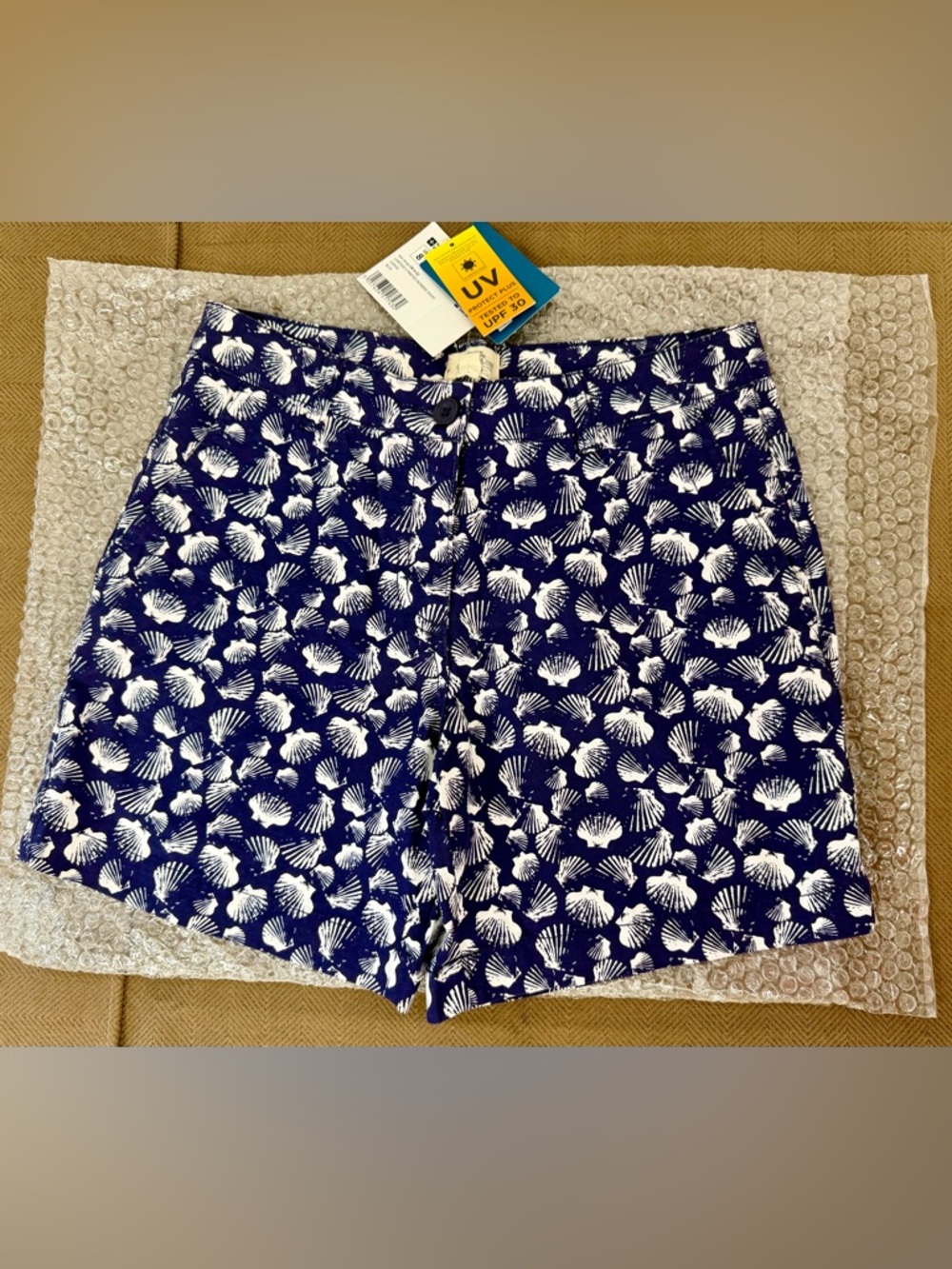 NWT Mountain Warehouse Shell-Print Shorts